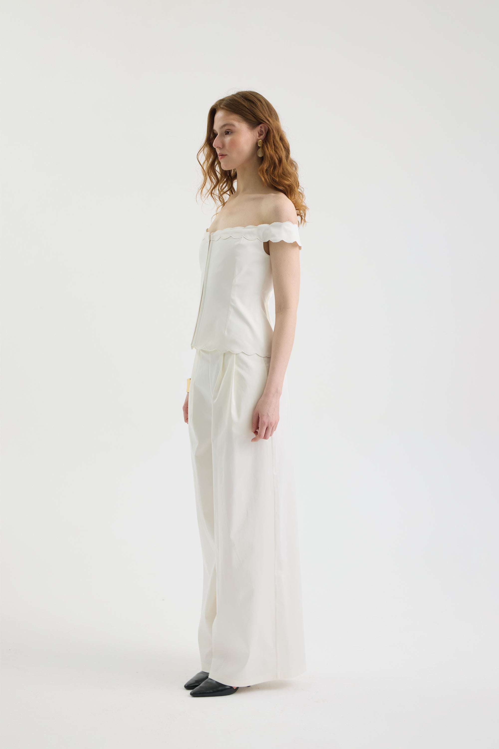 SCHATZİE MID-RISE WAIST WIDE-LEG TROUSERS