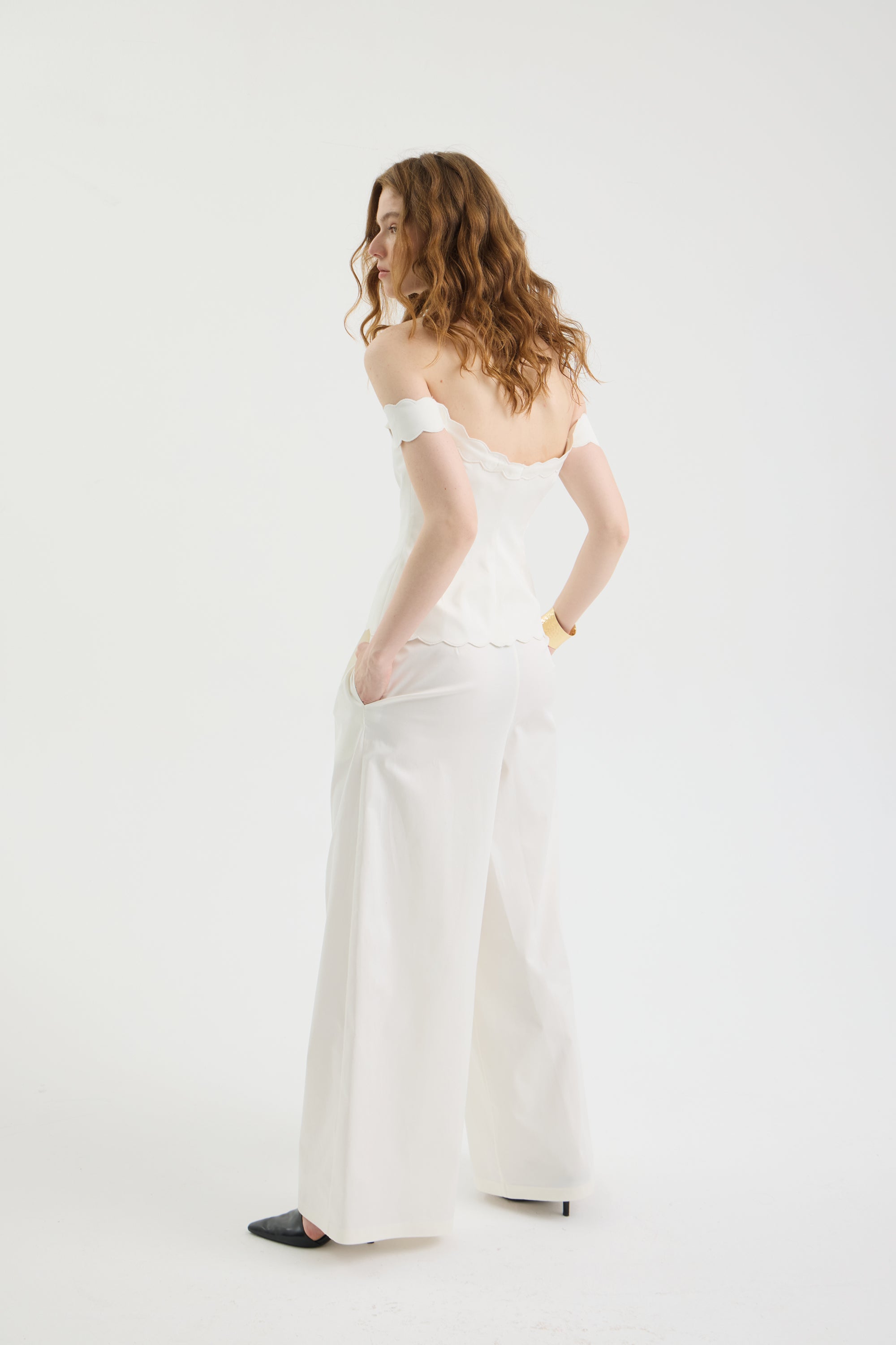 SCHATZİE MID-RISE WAIST WIDE-LEG TROUSERS