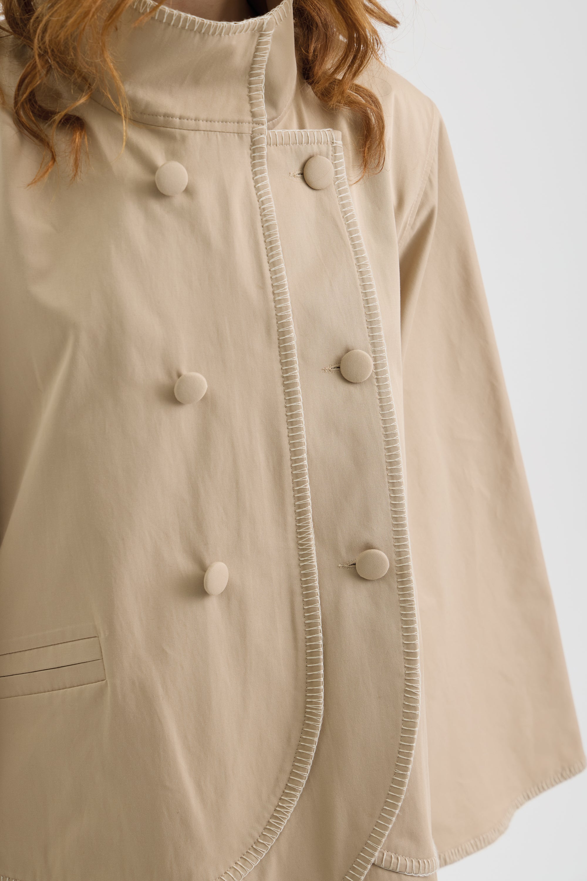 SCHATZİE STRUCTURED TRENCH CAPE IN SAND TONE